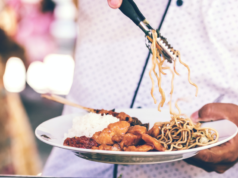 How to Diet and Still Enjoy Social Events Without Overeating How to diet and still enjoy social events without overeating